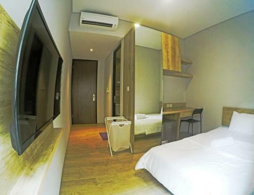 Hotel Hm Social Karawaci