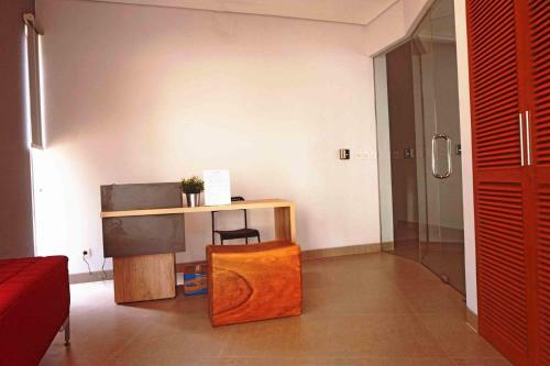 Hotel Hm Social Karawaci