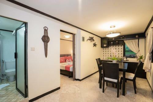 Royal Caravan Trawas Hotel