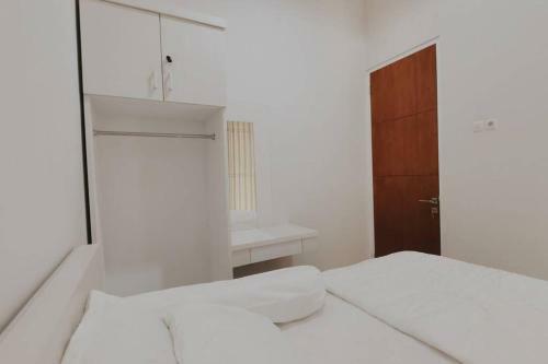Villa 51 Pesona Batu Residence