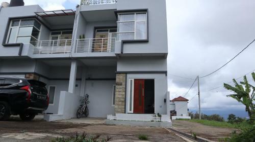 Demara Villa Yang Aesthetic Di Batu