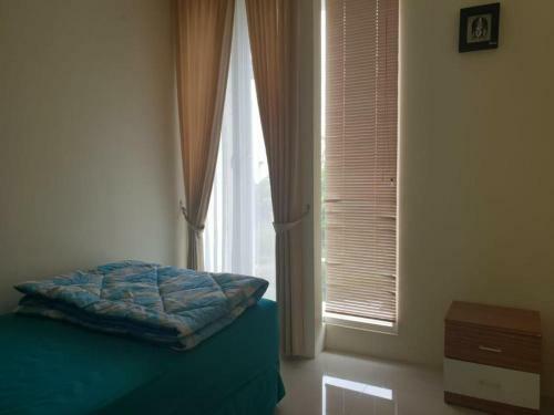 Villa Batu Pandermanhill 4br+karoke