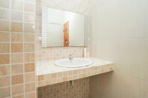 Oyo 1588 Hotel Bintang