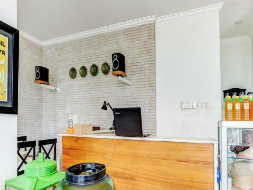 Hotel Oyo 90730 Padekosan