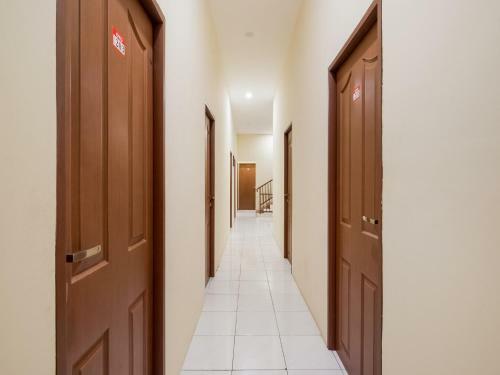 Hotel Oyo 2354 3 Point Residence