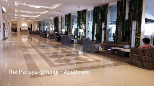 The Paneya @tanglin Apartment