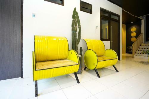 Hotel Oyo 1293 Claudya Residence