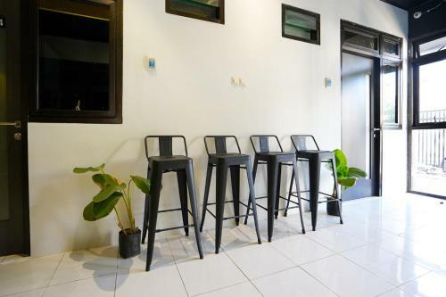 Hotel Oyo 1293 Claudya Residence
