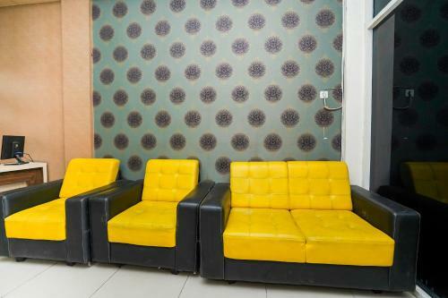 Hotel Oyo Life 3358 Griya Aisyah Residence 2