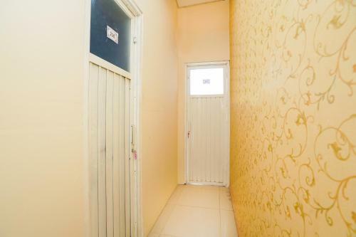 Hotel Oyo Life 3358 Griya Aisyah Residence 2