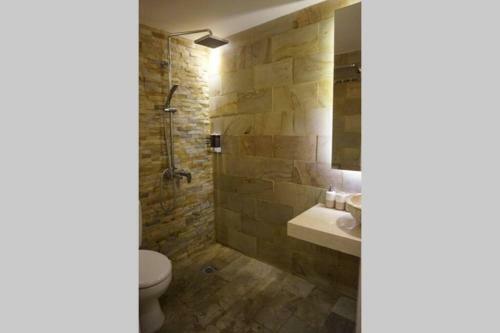 Cosmy Orchard Apartment At Pakuwon Mall With Wifi
