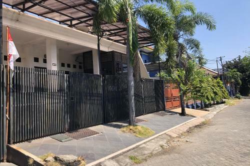 Hotel Oyo 3966 Jemur Residence Syariah