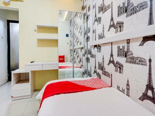 Hotel Oyo 90606 Glass House Citraland
