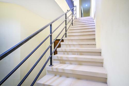 Oyo 2509 Hotel Tebel 19