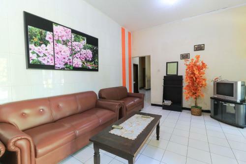 Hostal Wisma Bougenville