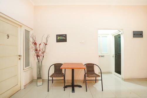 Hotel Oyo Flagship 450 Semampir Residence
