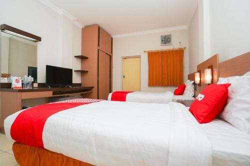 Hotel Vaccinated Staff - Oyo 2075 Graha Marina