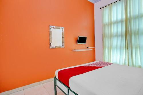 Hotel Oyo 90605 Ketintang Baru 1 Residence
