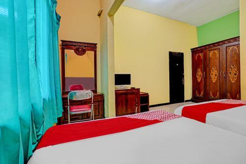 Hotel Oyo 90605 Ketintang Baru 1 Residence