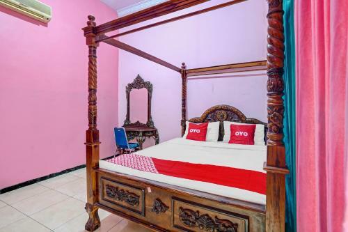 Hotel Oyo 90605 Ketintang Baru 1 Residence