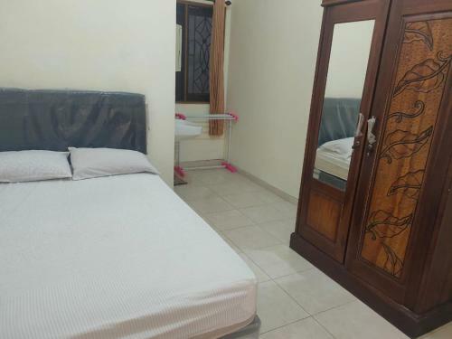Hotel Oyo 90806 Cc3 Residences Family
