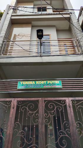 Hotel Oyo 91099 Krukah Residence