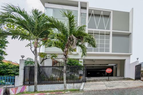Hotel Oyo 90935 Rumah Kost Metroliving