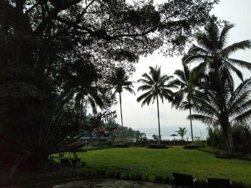 Hostal Bagus Bay Homestay