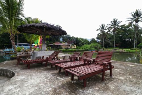 Hostal Bagus Bay Homestay