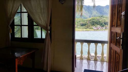 Hostal Sibayak Guesthouse