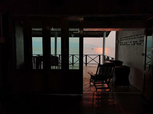 Ocean Front 2br 107sqm House - Panorama Sea View
