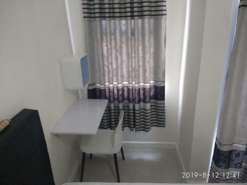 Vida View Apartement, Tower Asthon Unit 20 P