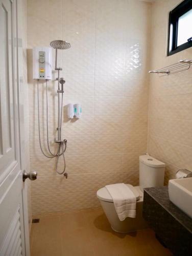 Hotel Look At Home Lamphun