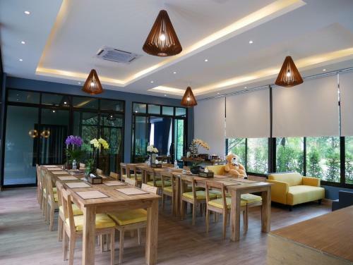 Hotel Look At Home Lamphun