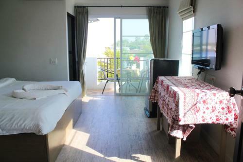 Plus Hotel