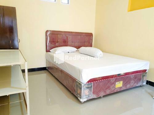Hotel Boarding House Syariah Mm Bone Redpartner