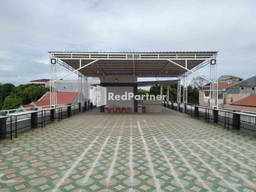 Hotel Boarding House Syariah Mm Bone Redpartner