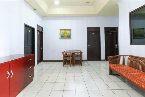 New Valentino Hotel Makassar