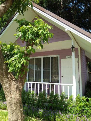 Bed & Breakfast Bo Tree Cottage On The River