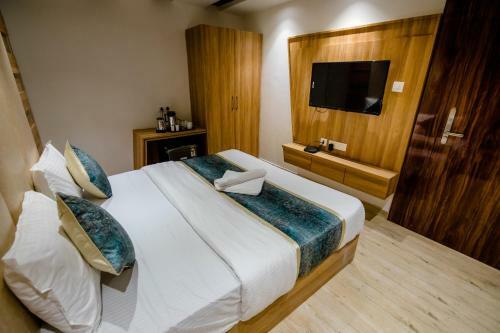 Hotel Kanchan View