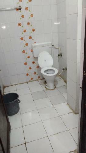 Oyo 87403 Hotel Jd Residency