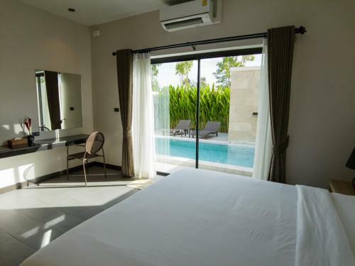Hotel Toledo Pool Villa