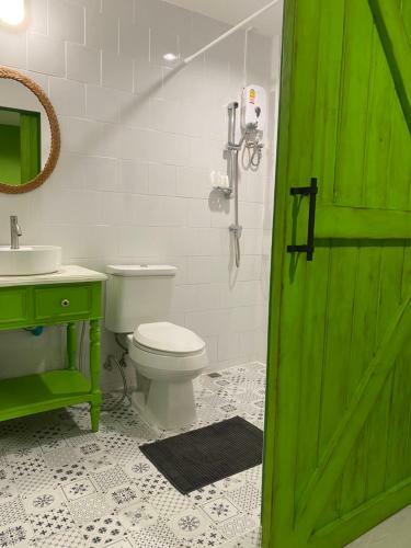 Hostal Grasshopper Bed And Cafe