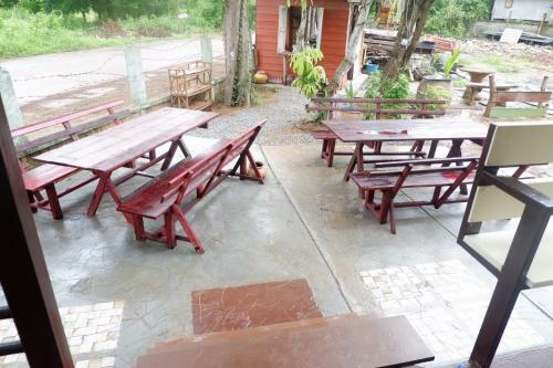 Hostal Wasuthan Garden House