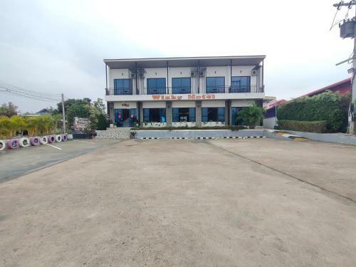Wixky Hotel