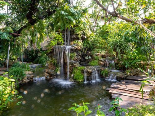 Hotel Crystal Resort Korat