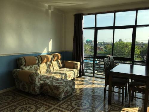 Hostal Baanmali Ari