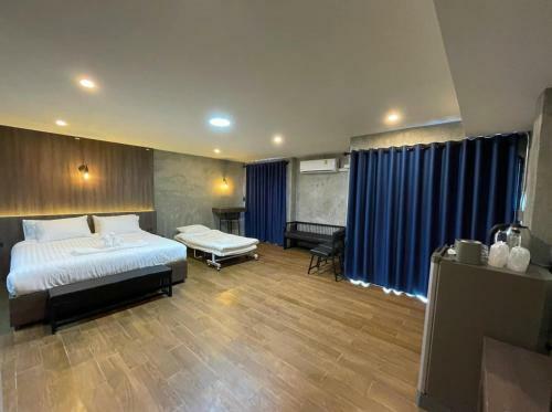 Rabbit Hotel Phimai