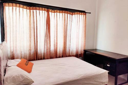 Hotel Koolkost @ Wiyung (minimum Stay 30 Nights)