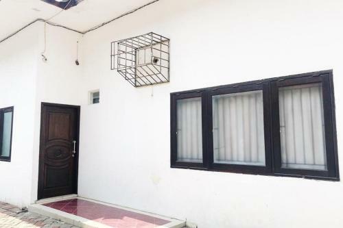 Hotel Koolkost @ Wiyung (minimum Stay 30 Nights)
